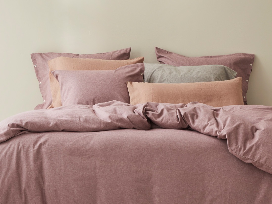 mood-pillow-case-velvet-flannel-mauve-chambray-2